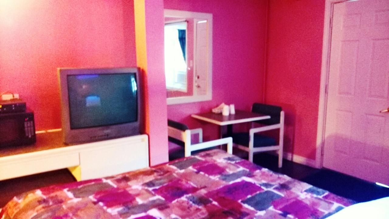 وندسور Leisure Motel المظهر الخارجي الصورة